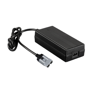 Cargador de batería LiFePO4 de 14,6 V y 20 A 